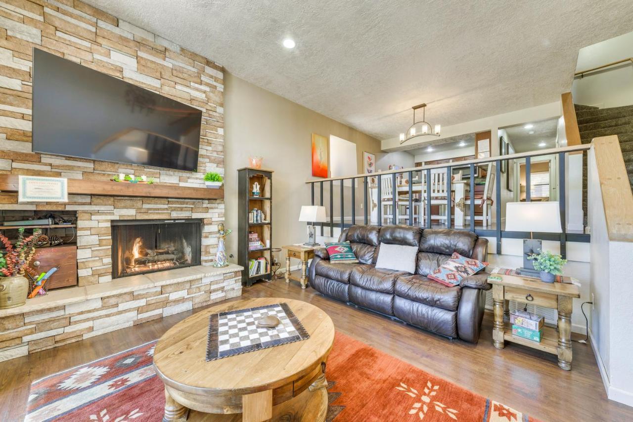 Ruidoso Golf Condo - Patio, Fire Pit And Mtn View! Esterno foto